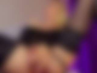 SonyaKreez's Live Sex Cam Show