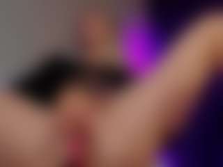 SonyaKreez's Live Sex Cam Show