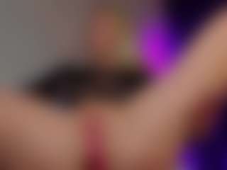 SonyaKreez's Live Sex Cam Show