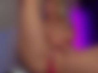 SonyaKreez's Live Sex Cam Show