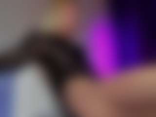 SonyaKreez's Live Sex Cam Show