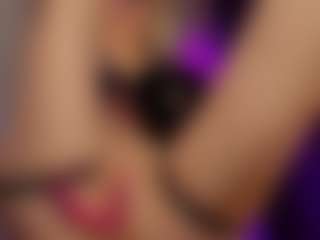 SonyaKreez's Live Sex Cam Show