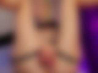 SonyaKreez's Live Sex Cam Show