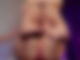 SonyaKreez's Live Sex Cam Show