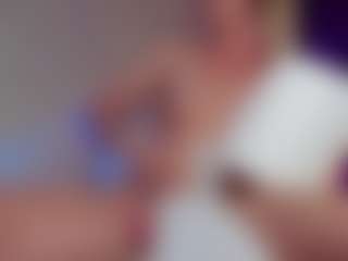 SonyaKreez's Live Sex Cam Show