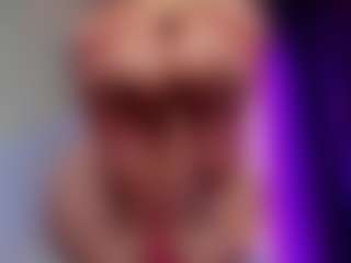 SonyaKreez's Live Sex Cam Show