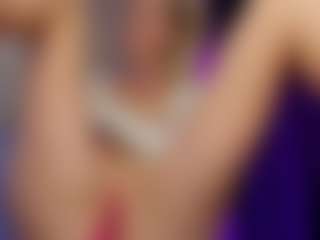 Live cam show with SonyaKreez - Blonde Hair on Mixed Magazine Live