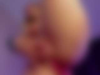 SonyaKreez's Live Sex Cam Show