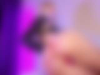 Live cam show with SonyaKreez - Sexwebcam on madthumbs