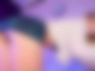 Live cam show with SonyaKreez - Pov on CamwithHer