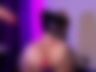 SonyaKreez's Live Sex Cam Show