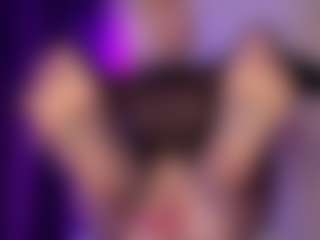 SonyaKreez's Live Sex Cam Show