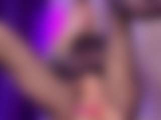 SonyaKreez's Live Sex Cam Show