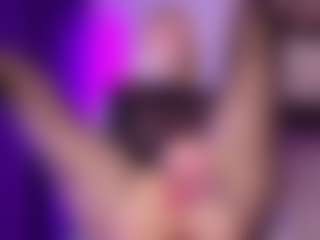 SonyaKreez's Live Sex Cam Show