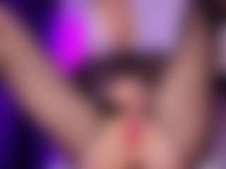 SonyaKreez's Live Sex Cam Show