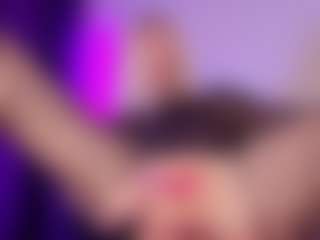 SonyaKreez's Live Sex Cam Show