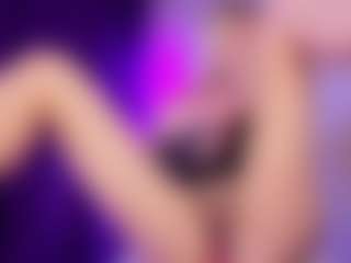 SonyaKreez's Live Sex Cam Show