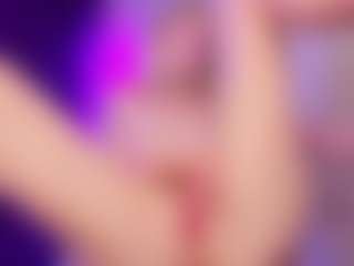SonyaKreez's Live Sex Cam Show