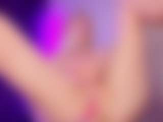 SonyaKreez's Live Sex Cam Show