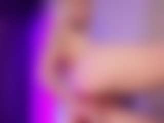 SonyaKreez's Live Sex Cam Show