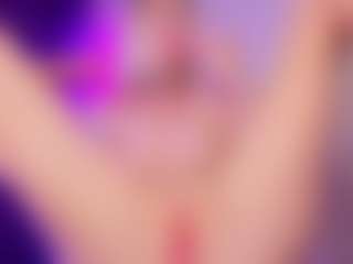 SonyaKreez's Live Sex Cam Show
