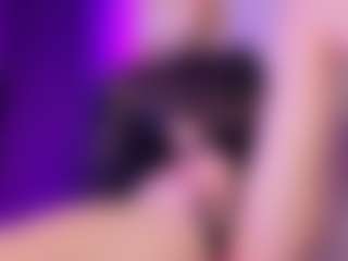 SonyaKreez's Live Sex Cam Show