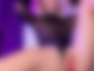 Live cam show with SonyaKreez - Shaved Pussy Lovense on Camsoda