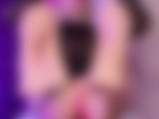 SonyaKreez's Live Sex Cam Show