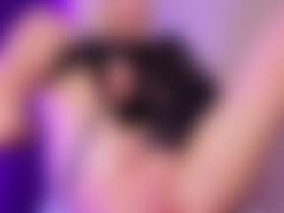 SonyaKreez's Live Sex Cam Show