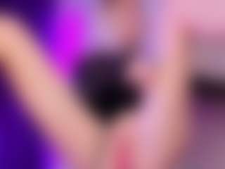 SonyaKreez's Live Sex Cam Show