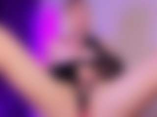 SonyaKreez's Live Sex Cam Show