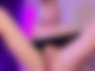 SonyaKreez's Live Sex Cam Show