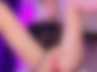 SonyaKreez's Live Sex Cam Show