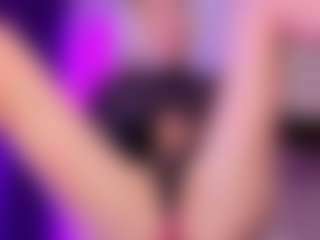 SonyaKreez's Live Sex Cam Show