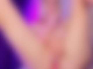 SonyaKreez's Live Sex Cam Show