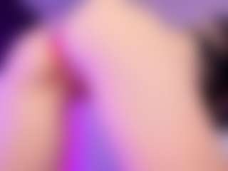Live cam show with SonyaKreez - Blonde Hair Lovense on liverealitysex.com