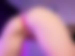 SonyaKreez's Live Sex Cam Show