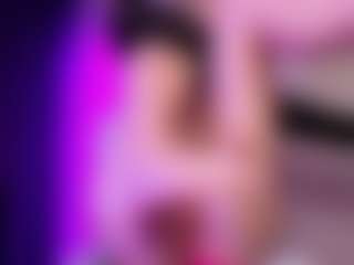 SonyaKreez's Live Sex Cam Show
