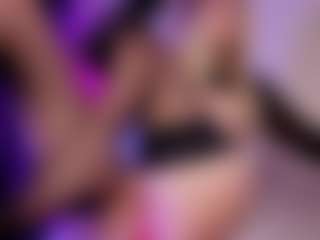 SonyaKreez's Live Sex Cam Show