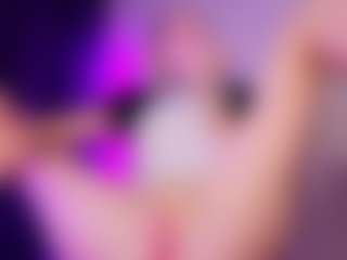 SonyaKreez's Live Sex Cam Show