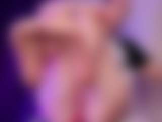 SonyaKreez's Live Sex Cam Show