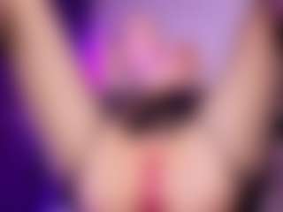 SonyaKreez's Live Sex Cam Show