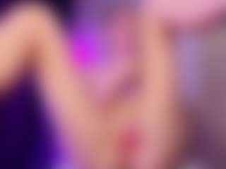SonyaKreez's Live Sex Cam Show
