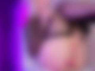 SonyaKreez's Live Sex Cam Show