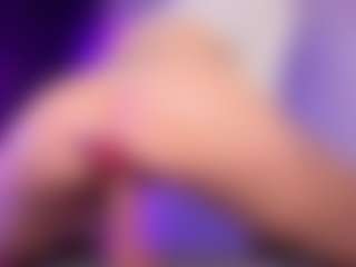 SonyaKreez's Live Sex Cam Show