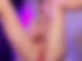 SonyaKreez's Live Sex Cam Show