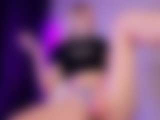 SonyaKreez's Live Sex Cam Show