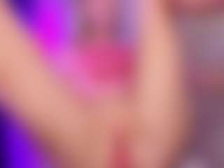 SonyaKreez's Live Sex Cam Show
