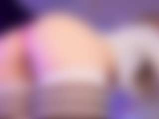 Live cam show with SonyaKreez - Green Eyes on SinfulBabes