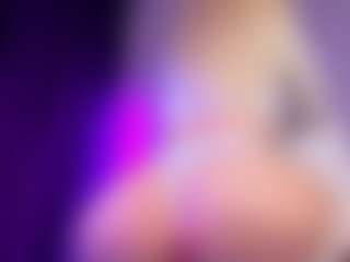 Live cam show with SonyaKreez - Big Ass on Camsoda